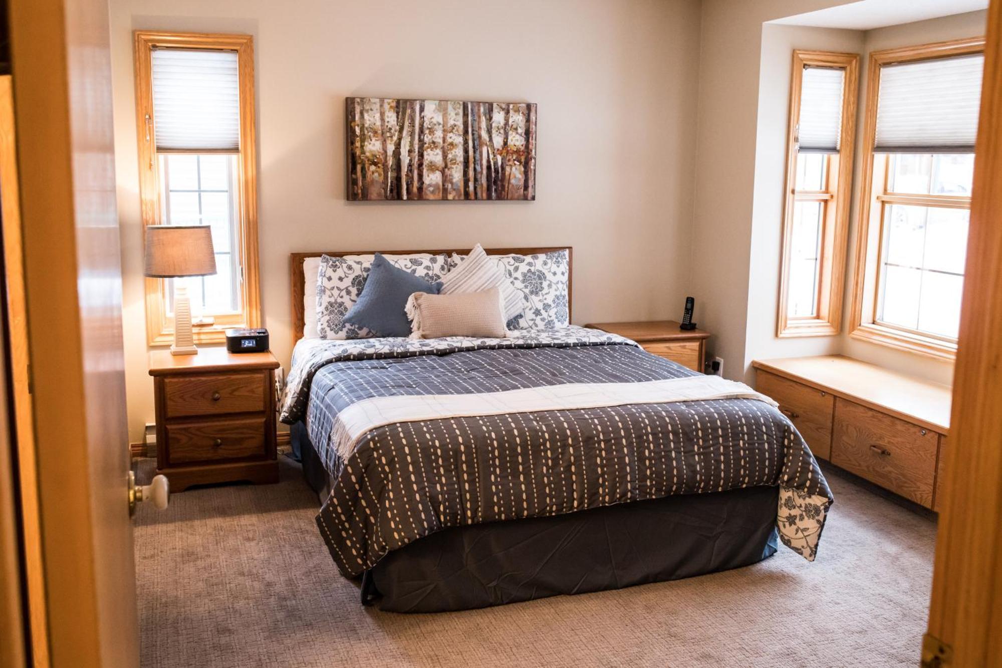 Marble Canyon Fairmont Hot Springs Room photo